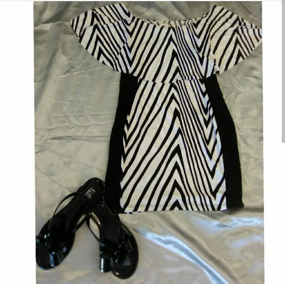 Mini - Picture 3 of 3